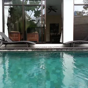  Villa Ayu